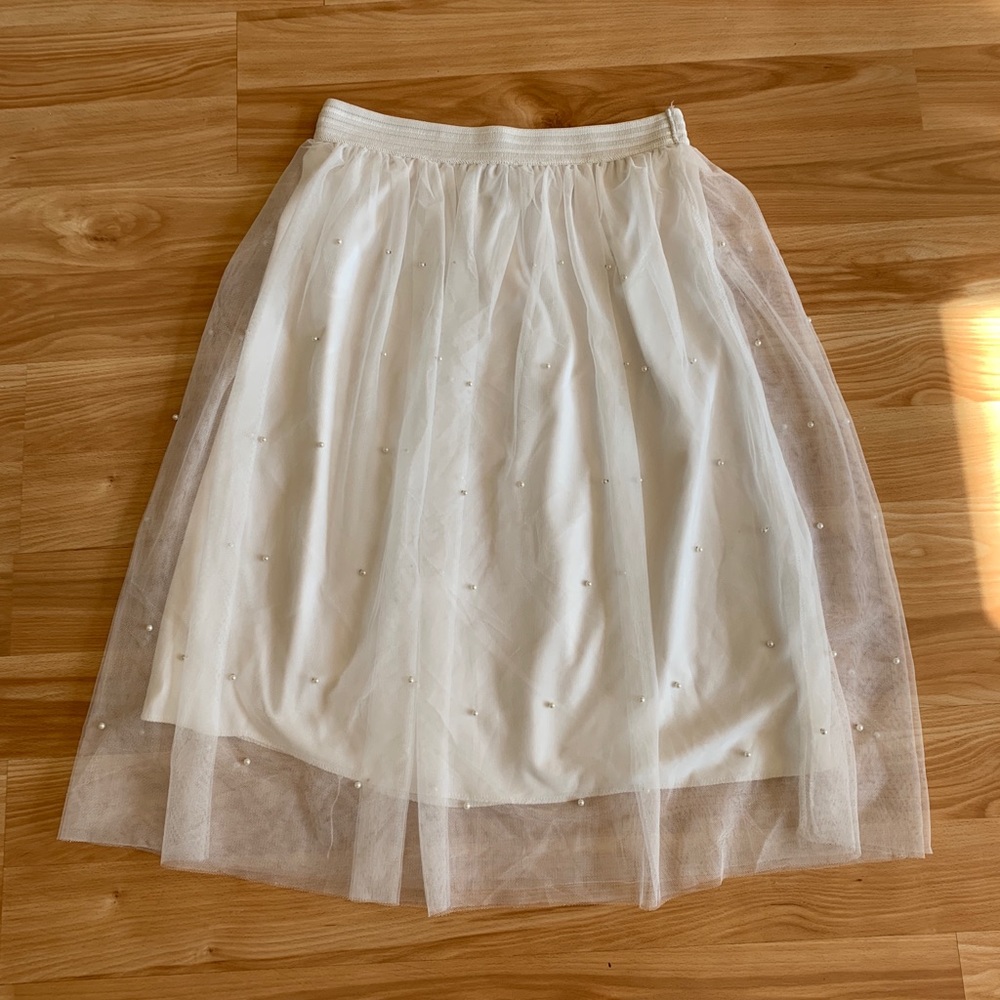 COPY - White Skirt w/ Pearls